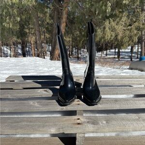 Women's Black Boots